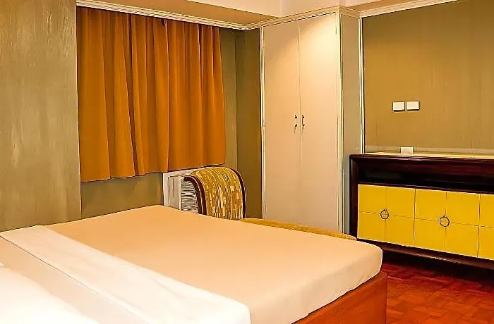 Hotel Connector