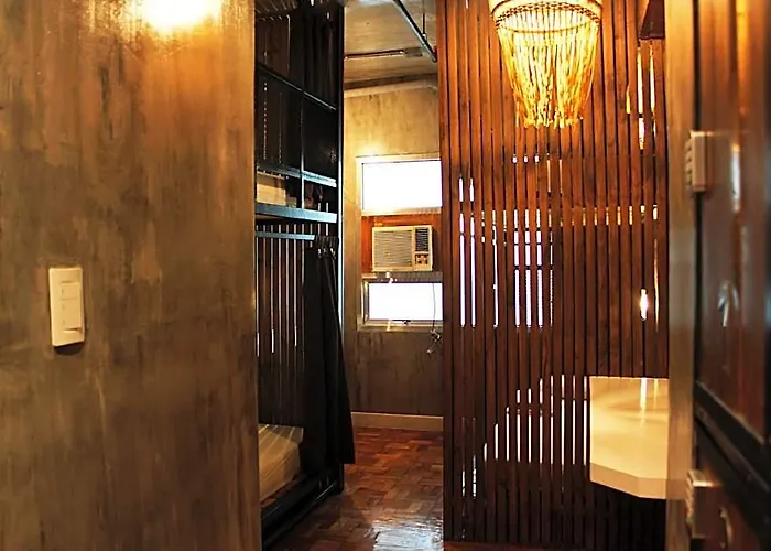 Connector Hotel Manilla